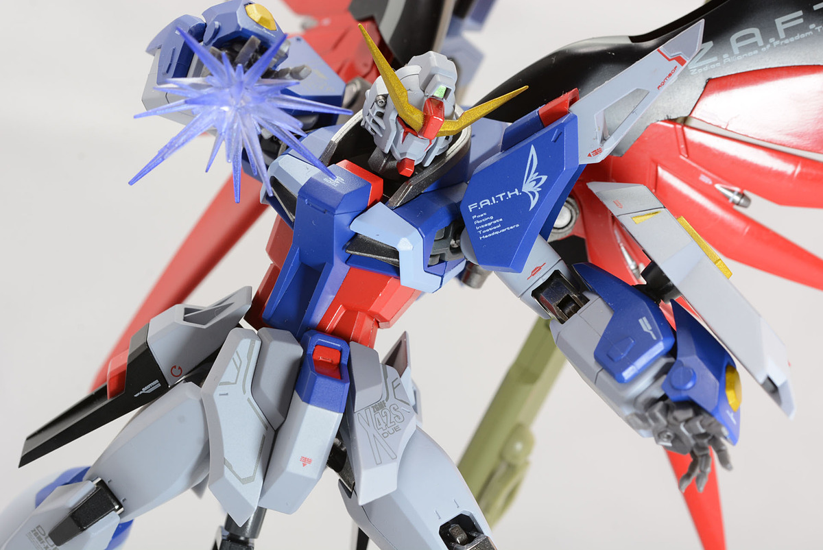 この“金色”を手にするチャンスを逃すな！ 「METAL ROBOT魂