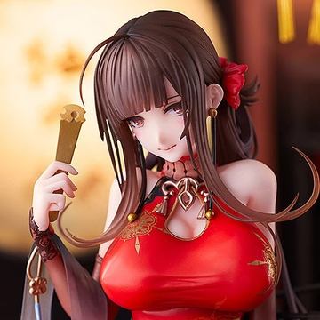 挑発的な上目遣い。「冴えカノ」より、フィギュア「霞ヶ丘詩羽