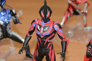 ウルトラ6兄弟揃う！ S.H.Figuartsのゾフィー、セブン、ジャック