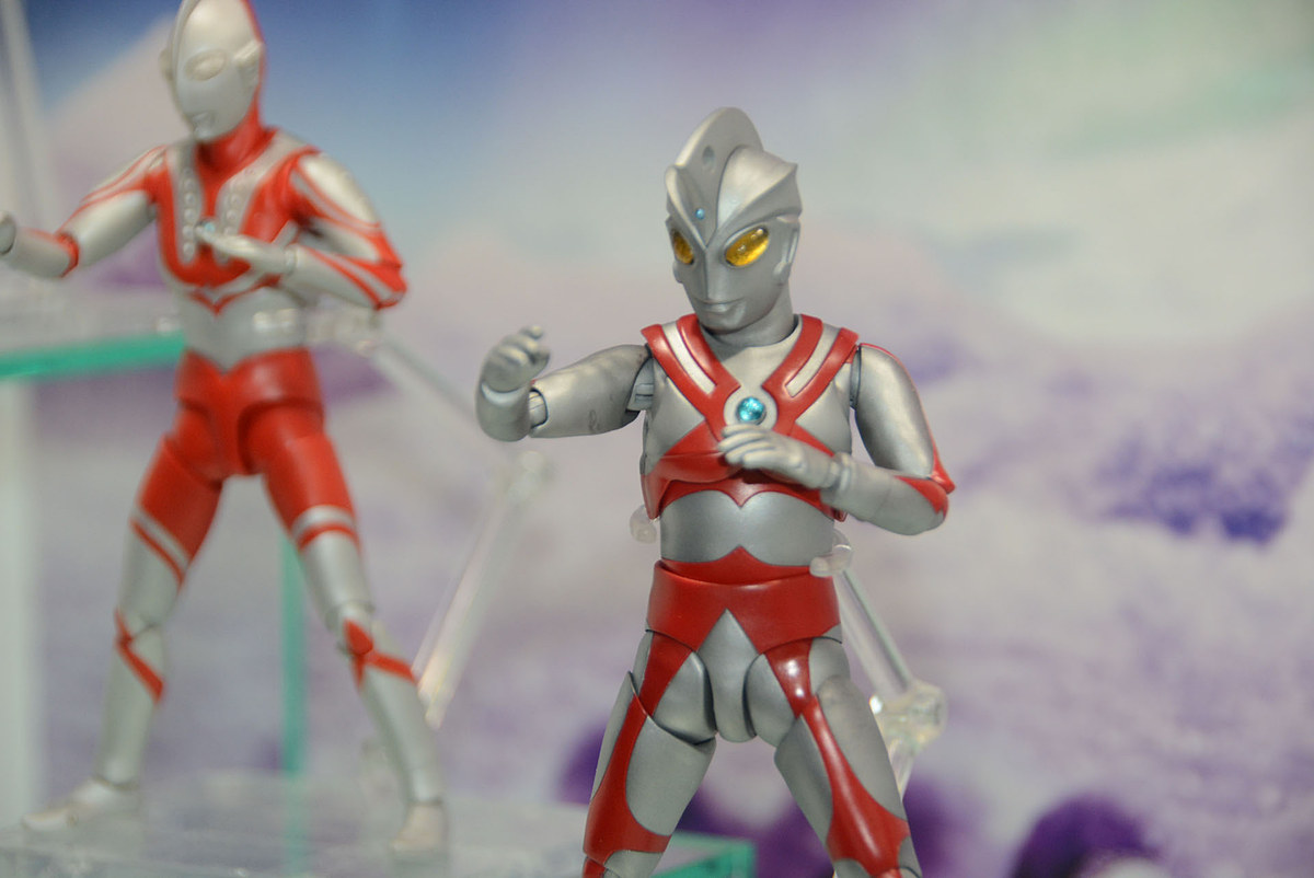 ウルトラ6兄弟揃う！ S.H.Figuartsのゾフィー、セブン、ジャック