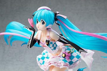 グッスマ、フィギュアなど「レーシングミク 2014」関連の商品を