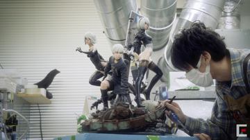 ニーアオートマタ　機械生命体　メタルキーホルダー Amazon.co.jp: NieR:Automata 機械生命体 メタルキーホルダー