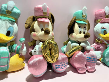 ディズニー ストア ミッキー ドナルド プルート 桜 ピンバッジ