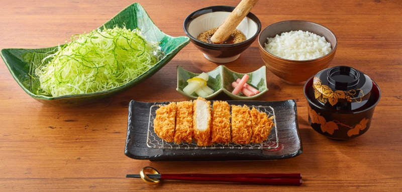 とんかつ新宿さぼてん「秋田県産 純穂豚ロースかつ」