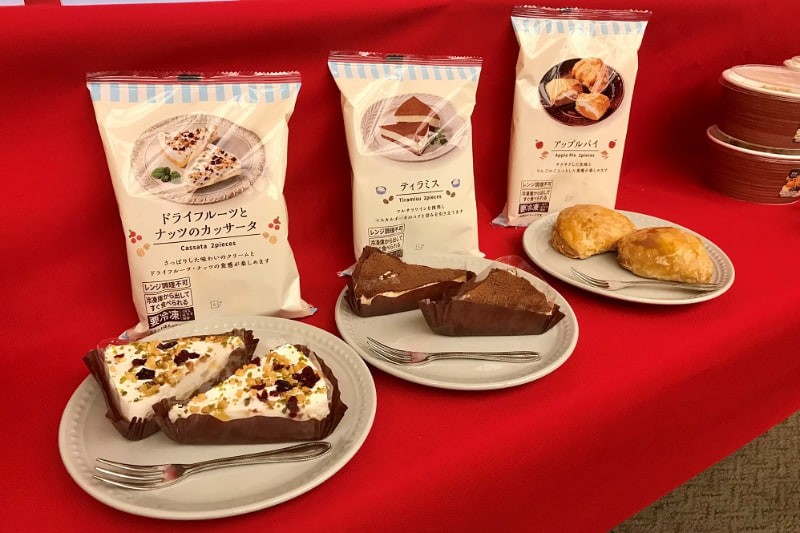 ローソンが冷凍庫から出してすぐに食べられる冷凍デザート3品を発表