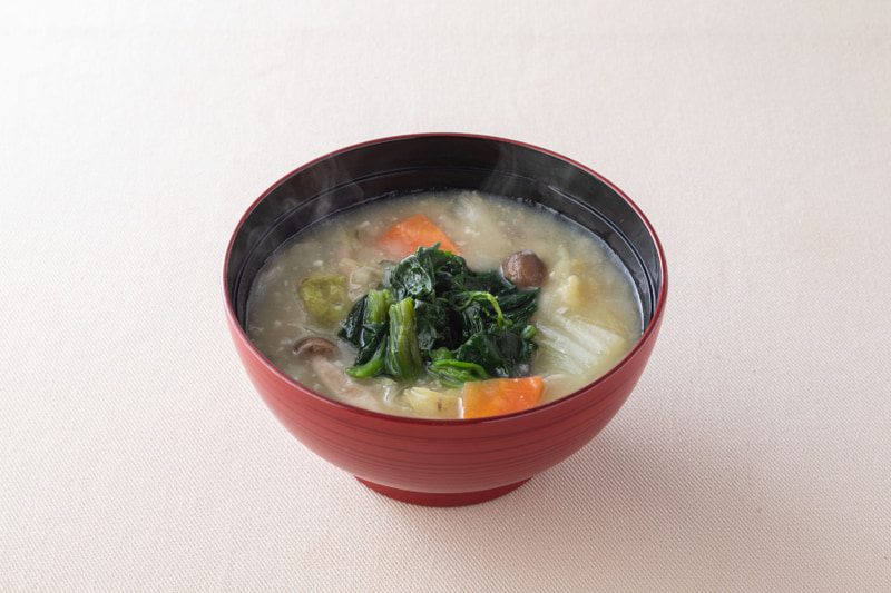 たっぷり野菜の麦みそ汁
