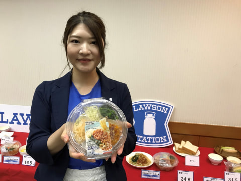 糖質オフ商品の市場拡大を目指すローソン 商品開発の裏側 グルメ Watch