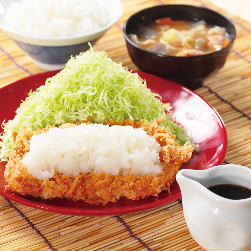 「おろしカツ定食」869円→704円