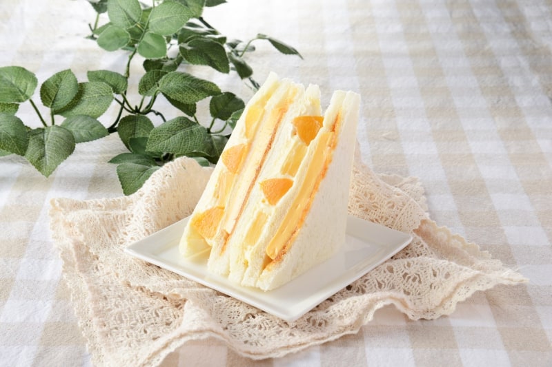八天堂監修 かすたーどプリンアラモード風