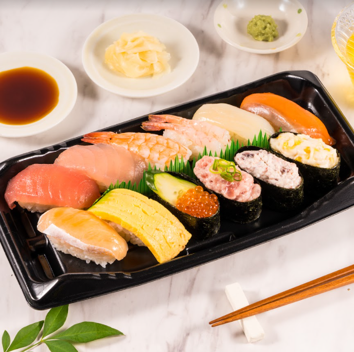 まんぞくセット1人前（890円）