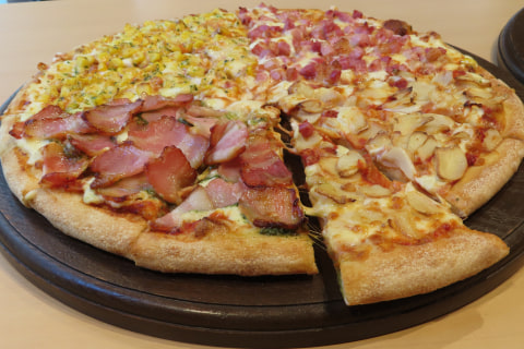 新品】ドミノピザ カスタマーマニアック ピンバッチ6点セット