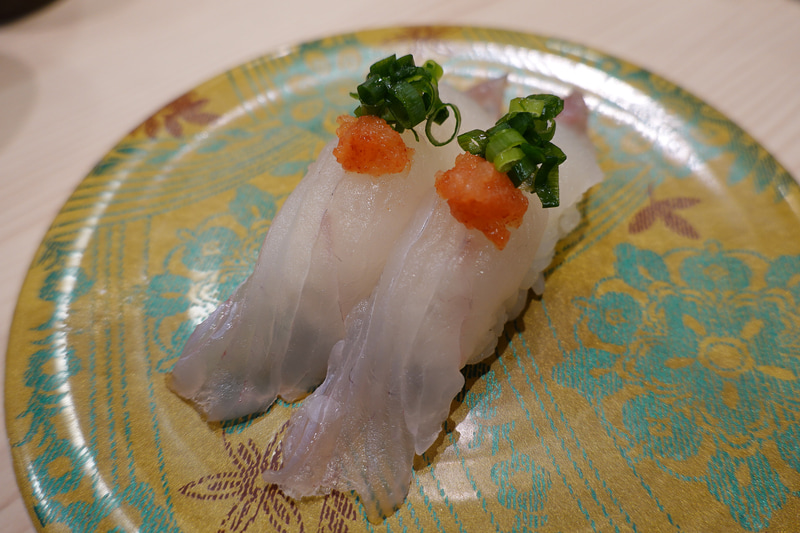 本日の豊洲直送 旬ネタにっぽんの「活〆平目」（374円）