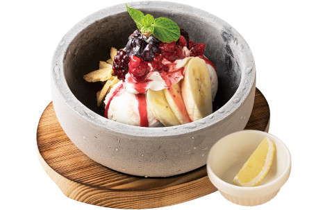 ストーンアイスsweetベリークランチ