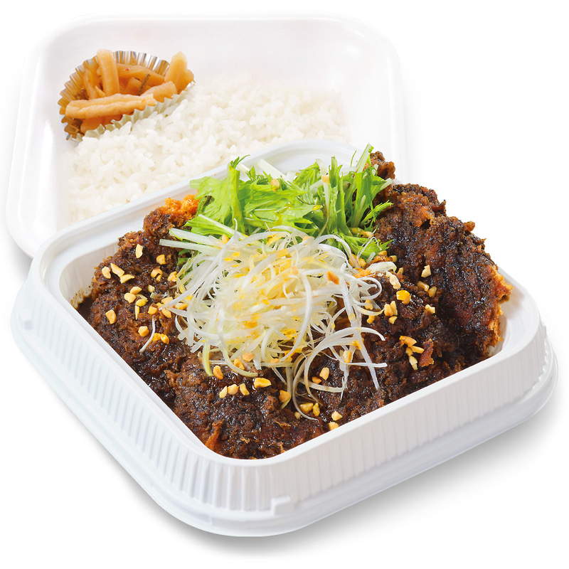 黒胡麻担々チキンカツ弁当 （853円）