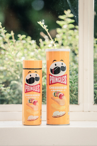 プリングルズそっくりな水筒「PRINGLES 真空断熱水筒BOOK