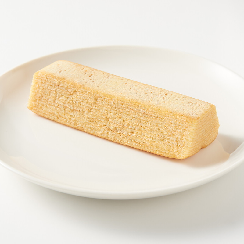 「不揃い はちみつバウム」（150円）