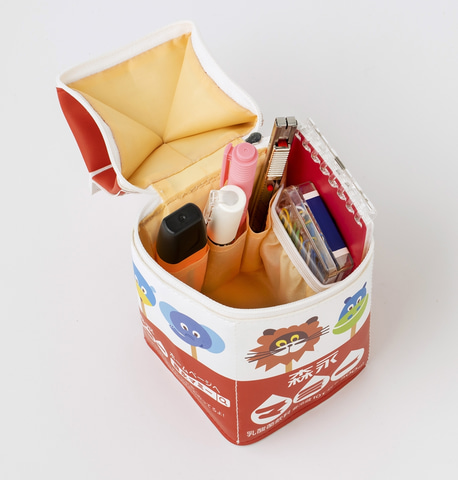 1981年版「森永マミー」がそのままポーチに! - グルメ Watch