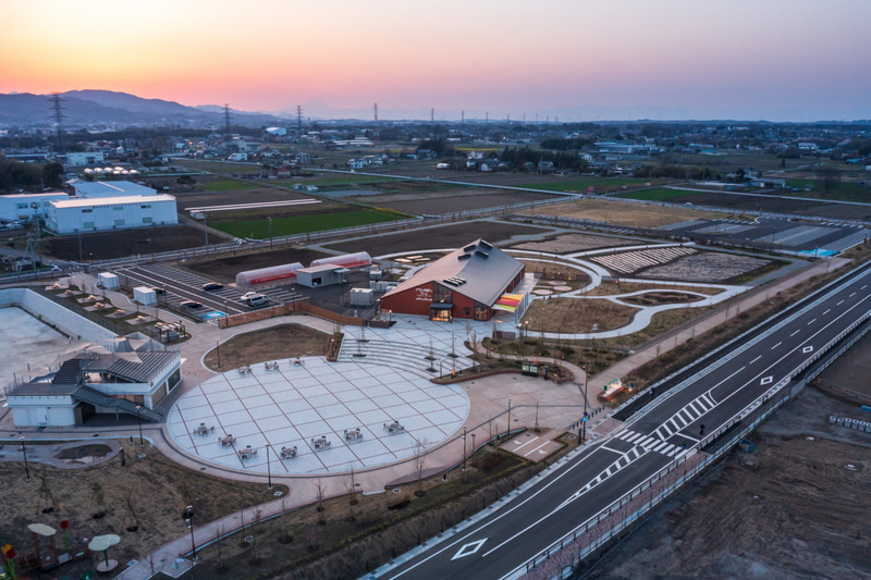 ふかや花園駅方向から見た俯瞰全景