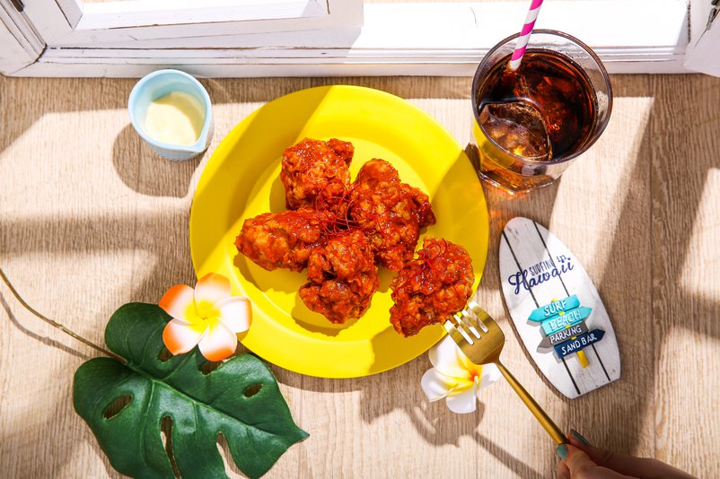 「モチコチキン シラチャーソース」