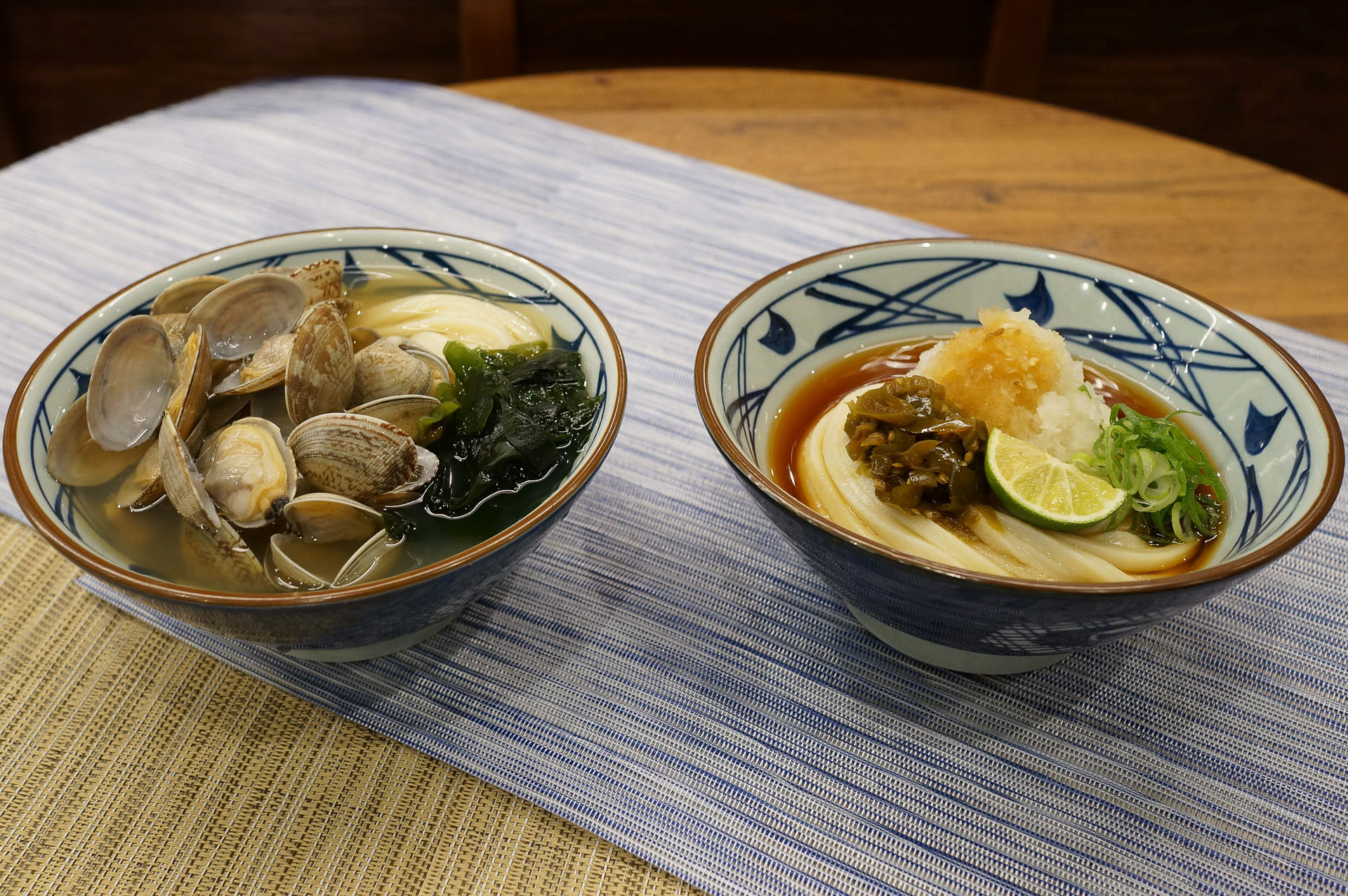 丸亀製麺「あさり冷かけうどん」「青唐おろしぶっかけうどん」