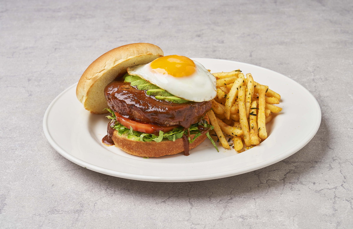 「ロコモコバーガー」（2580円）