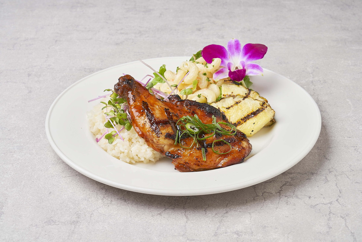 「フリフリチキン」（2380円）