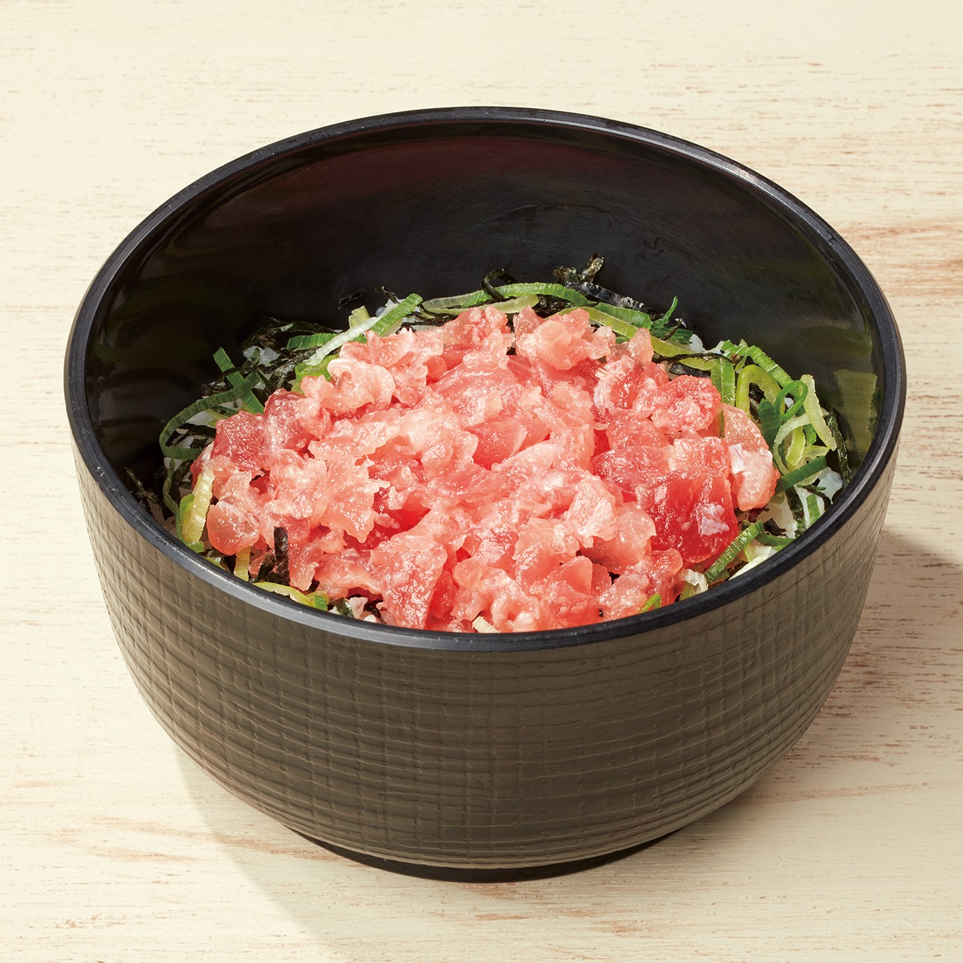 「まぐろたたき丼」（プラス220円）