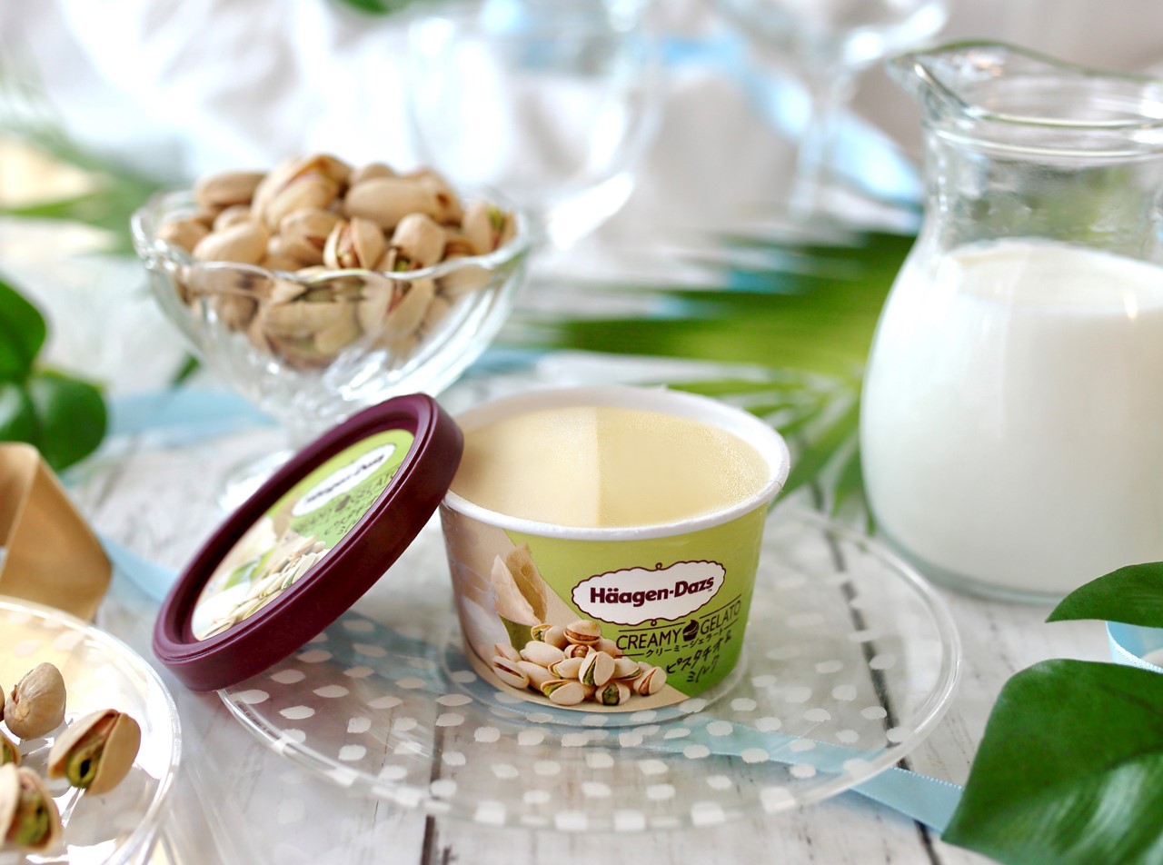 ハーゲンダッツ ミニカップ CREAMY GELATO ピスタチオ＆ミルク