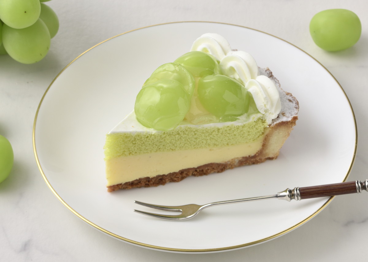 「シャインマスカットタルト」（626円）