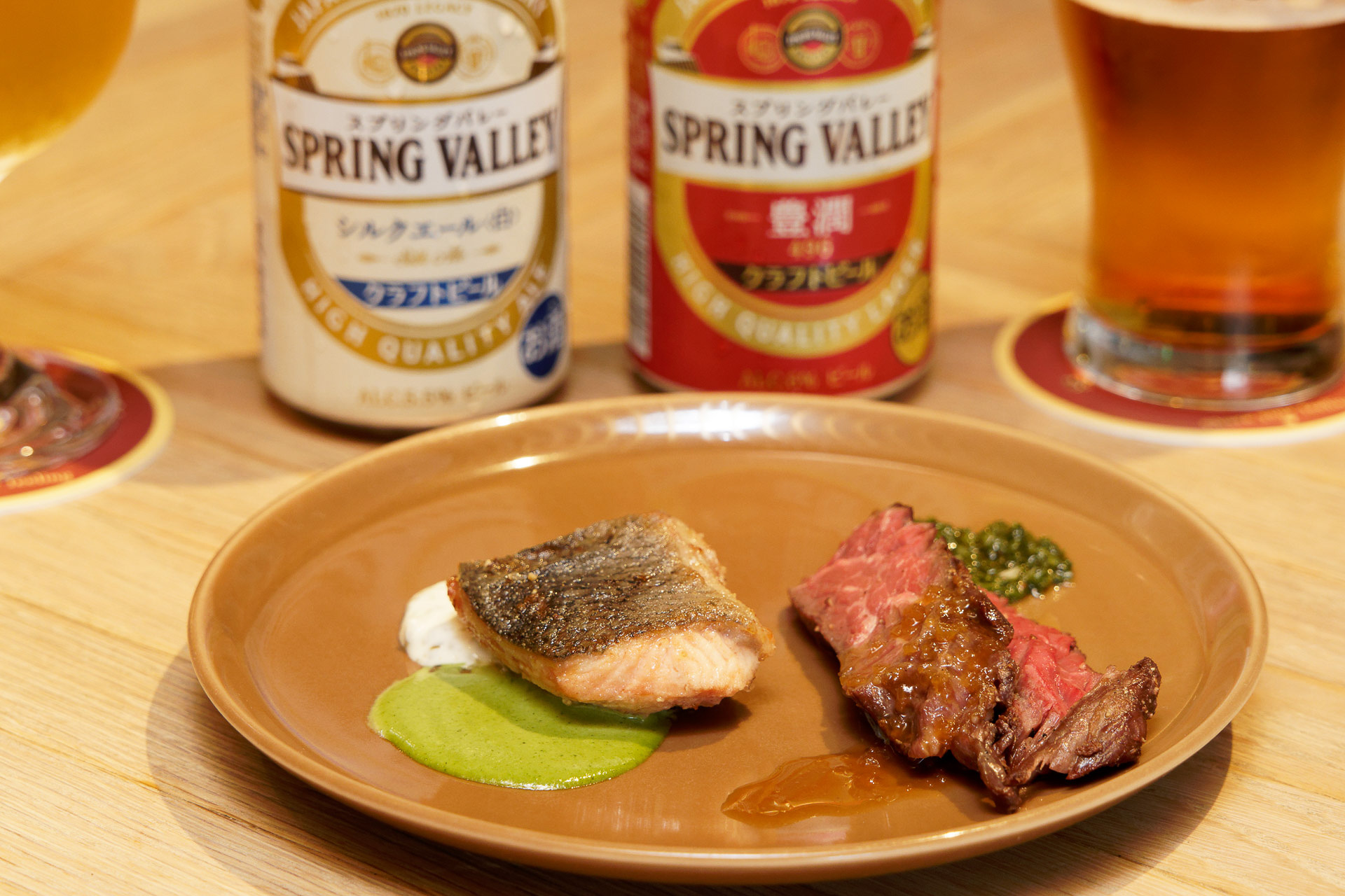 「サーモンムニエル」と「ハラミステーキ」