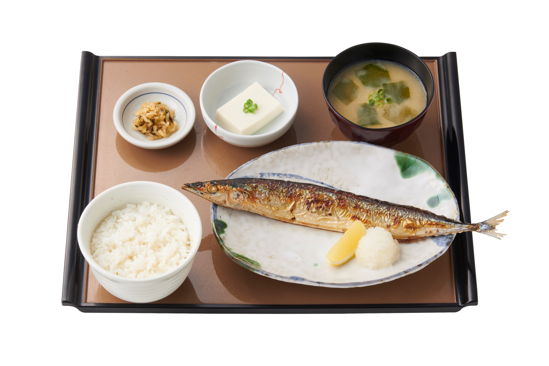 「さんまの塩焼定食」（890円）