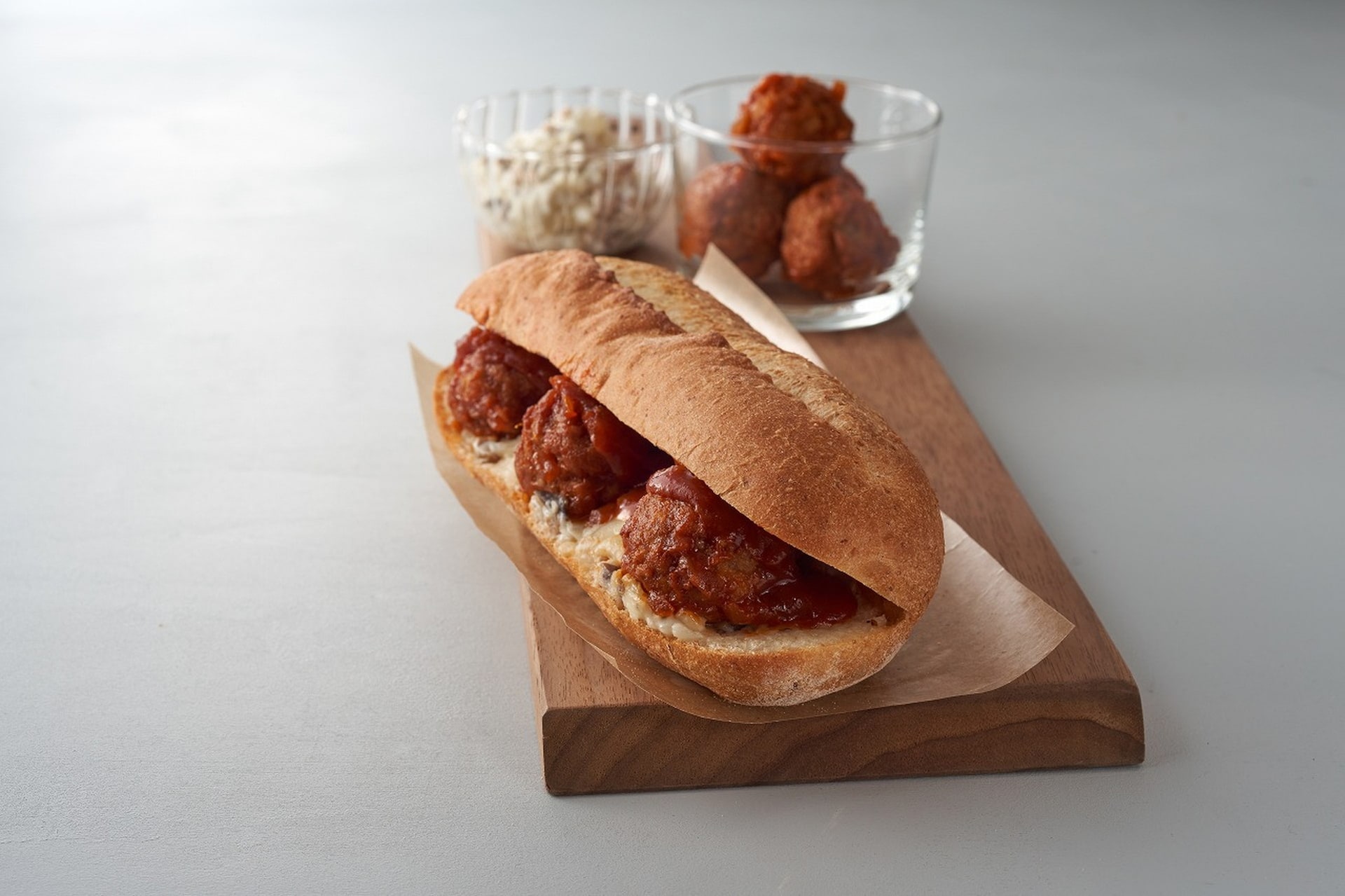 「デミグラスソイボール 石窯フィローネ」（510円）