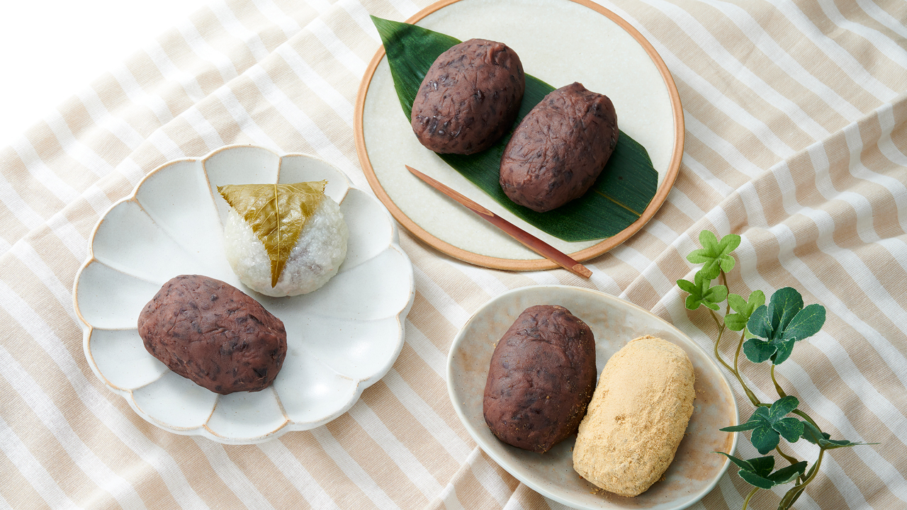 「おはぎ つぶあん/つぶ・きなこ/つぶ・白道明寺」（各160円）