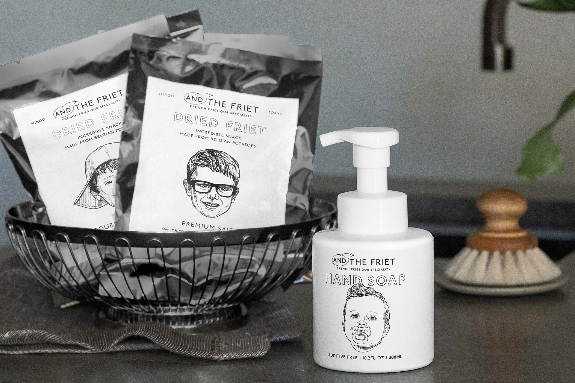 「AND THE FRIET（アンド ザ フリット）」と「シャボン玉石けん」がコラボしたハンドソープ