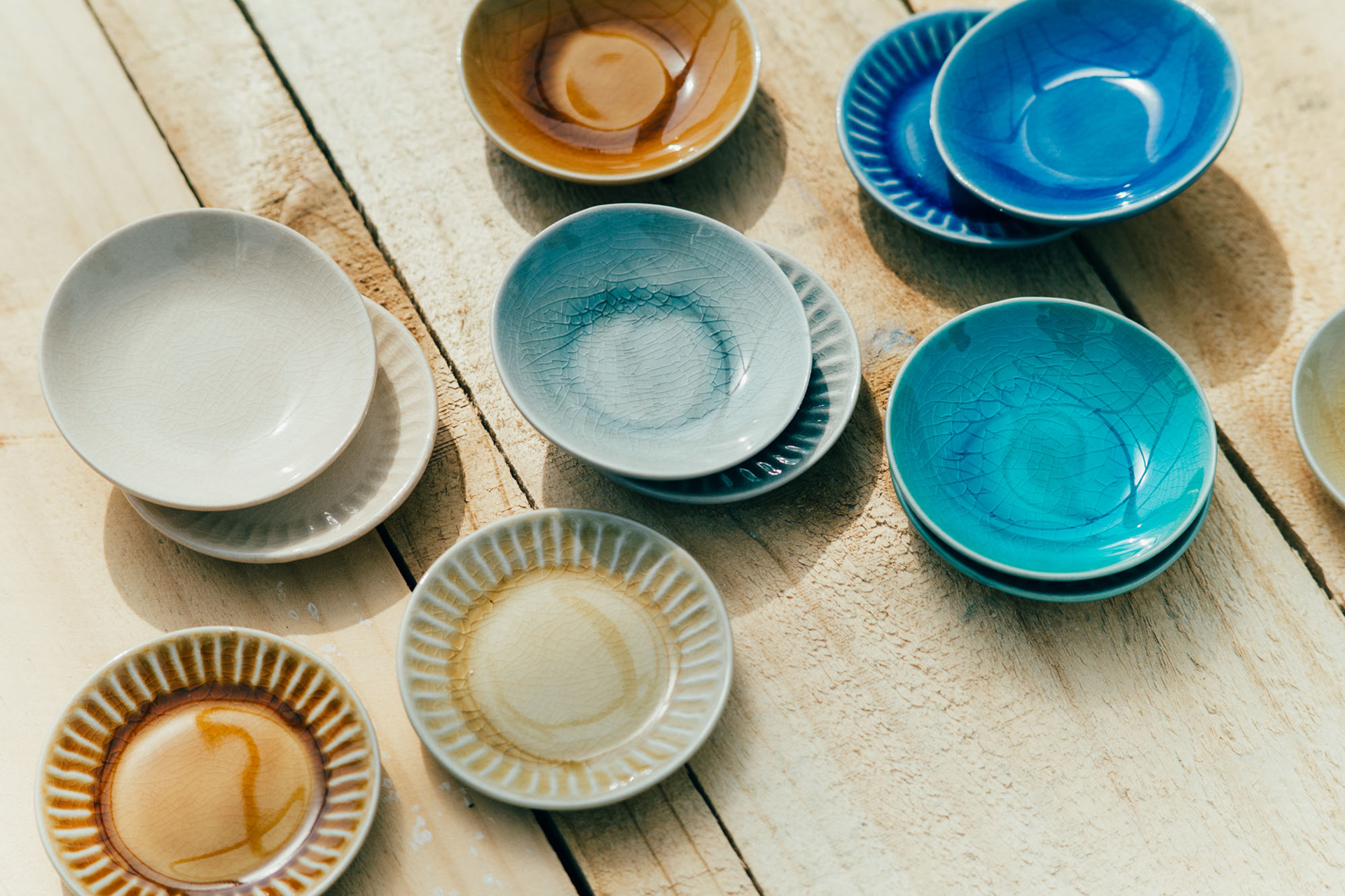 瀬戸焼の豆皿 全12種（各330円）