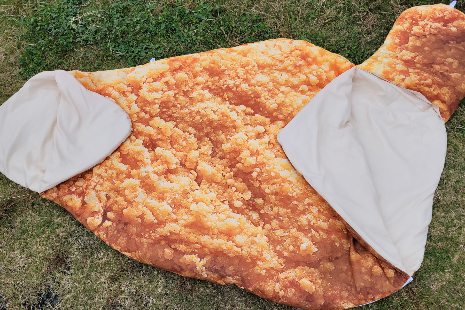 足元や首元は密閉できない