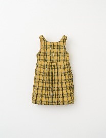 「KIDS/プリーツジャンパースカート」（3850円）