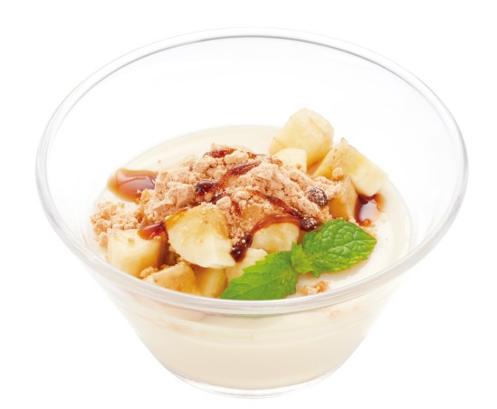 「北海道産大豆のヘルシー豆乳プリン～きな粉＆ナッツ 黒蜜添え～」（319円）