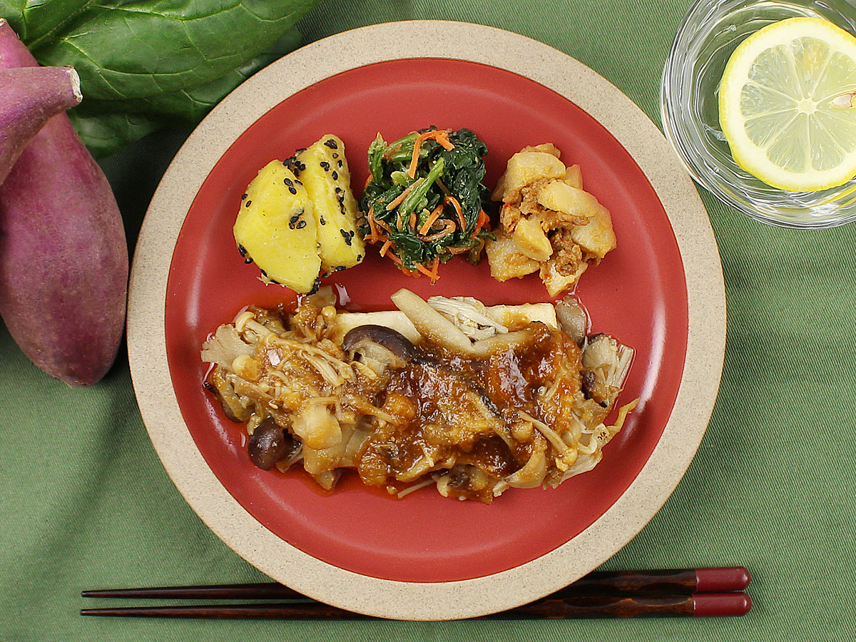 ナッシュ「とろろ豆腐のきのこあんかけ」