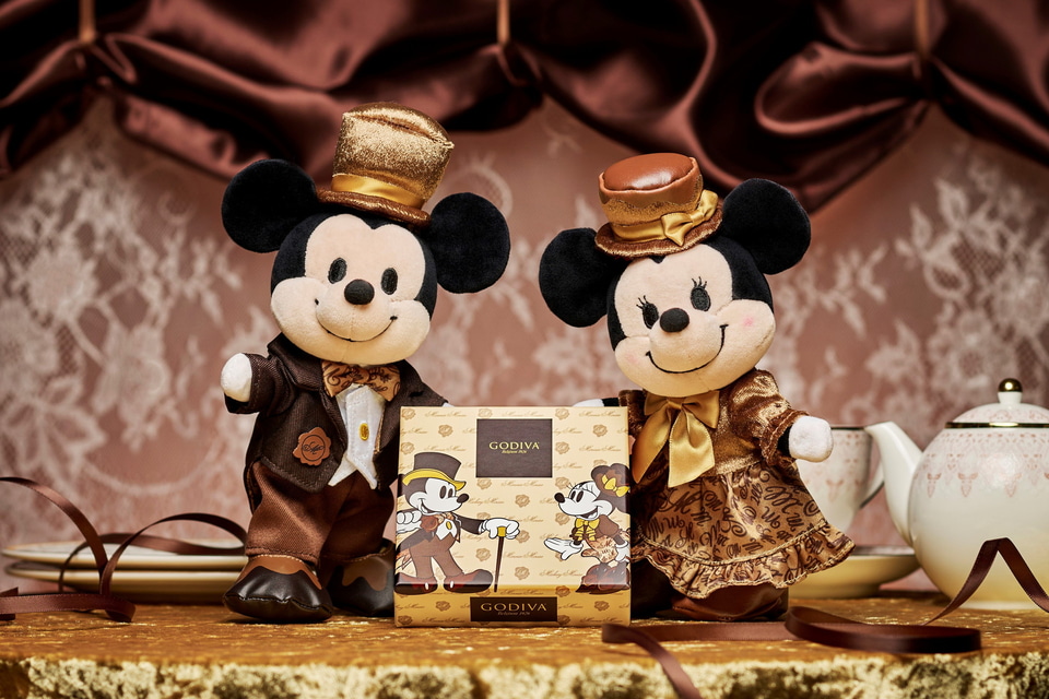 ゴディバ×ディズニー「ミッキー＆ミニー」、バレンタインの