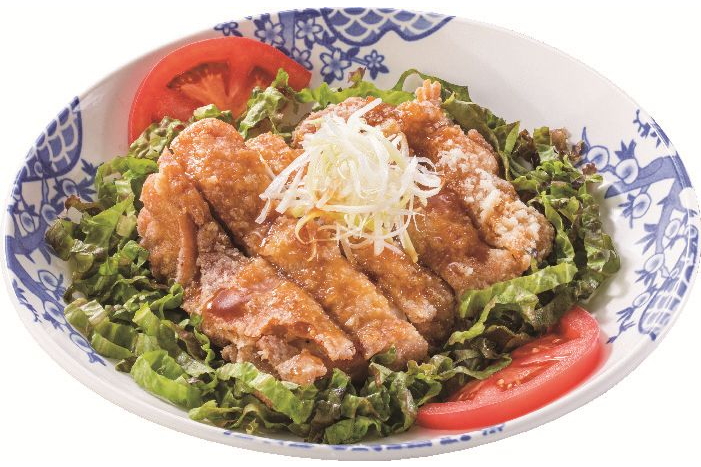 「油淋鶏（味変!!胡麻ソース付き）」（549円）
