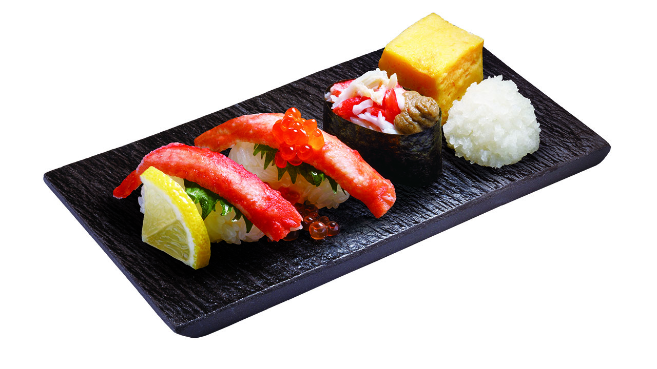 「厳選かにづくし」（748円）