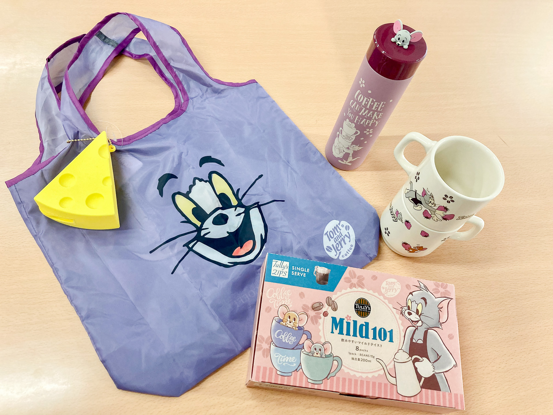 タリーズコーヒーの「トムとジェリー」とのコラボ第4弾からオススメのアイテムを紹介します