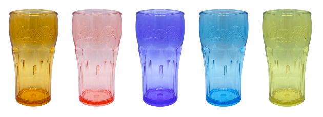 コカ・コーラ カラータンブラー（全5色）。左から、オレンジ、ピンク、パープル、ブルー、イエロー