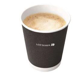 「LO ホットカフェラテ」（150円 ※通常300円）