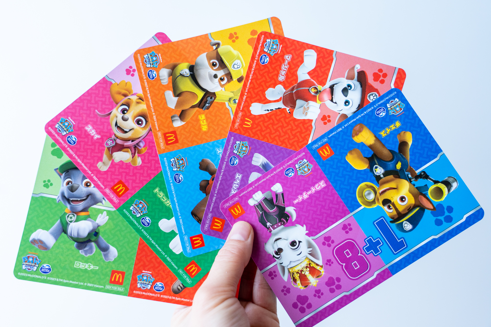 ハッピーセットに「パウ・パトロール」がお風呂ステッカーで初登場