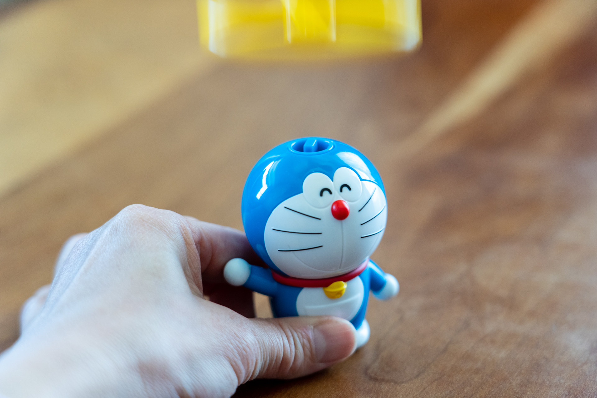 タケコプターが飛ぶ