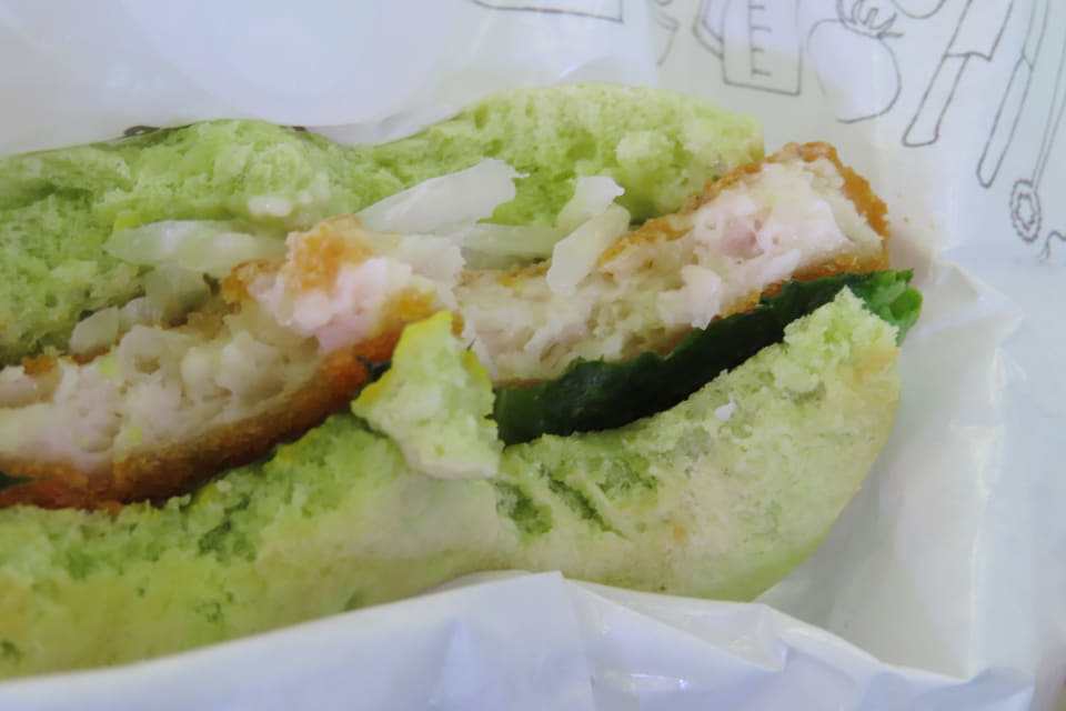 モスバーガー、代替魚を使ったフィッシュ風バーガーを期間限定で