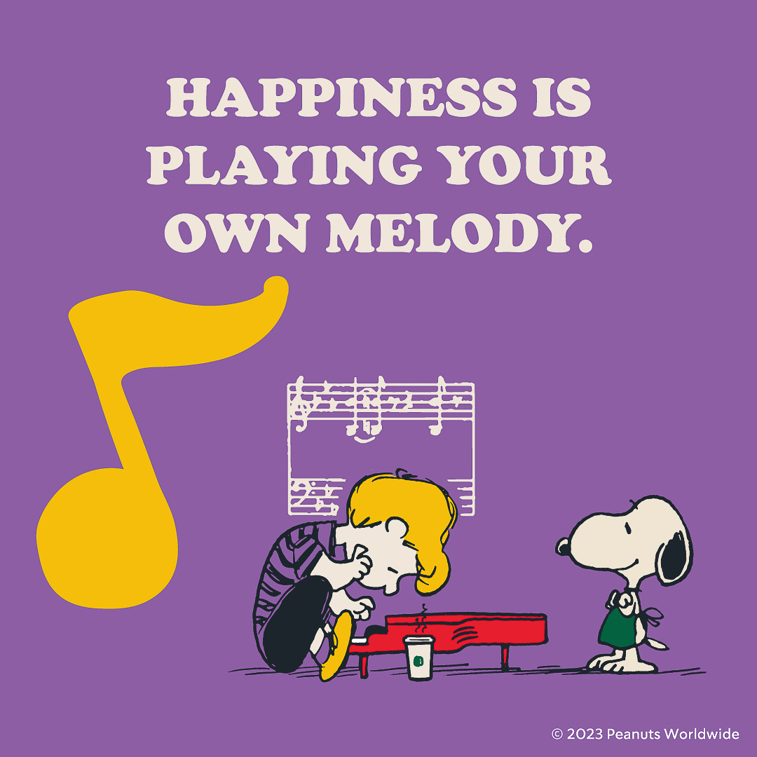 HAPPINESS IS PLAYING YOUR OWN MELODY.（しあわせは、きみらしいメロディを奏でること）
