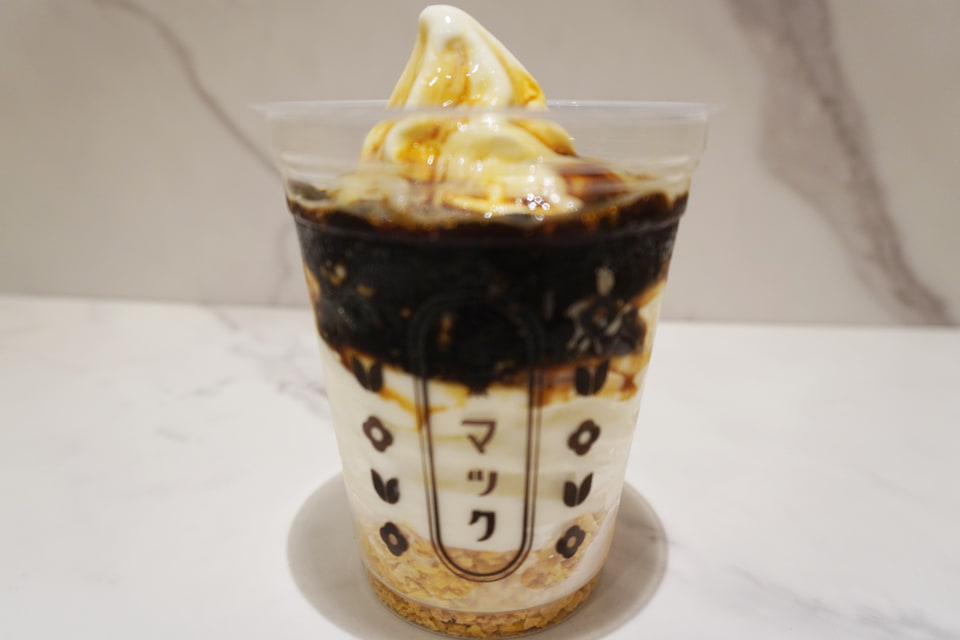 マクドナルド、レトロな“喫茶マック”ひと足先に食べてみた！ - グルメ